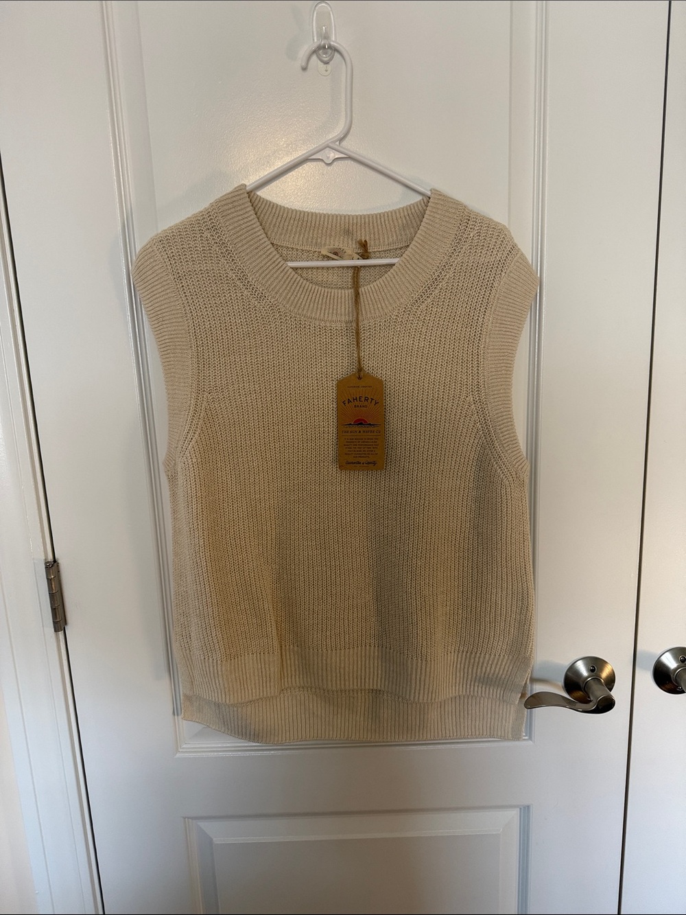 Faherty Neutral Cream Knit Sleeveless Boat Neck Tank